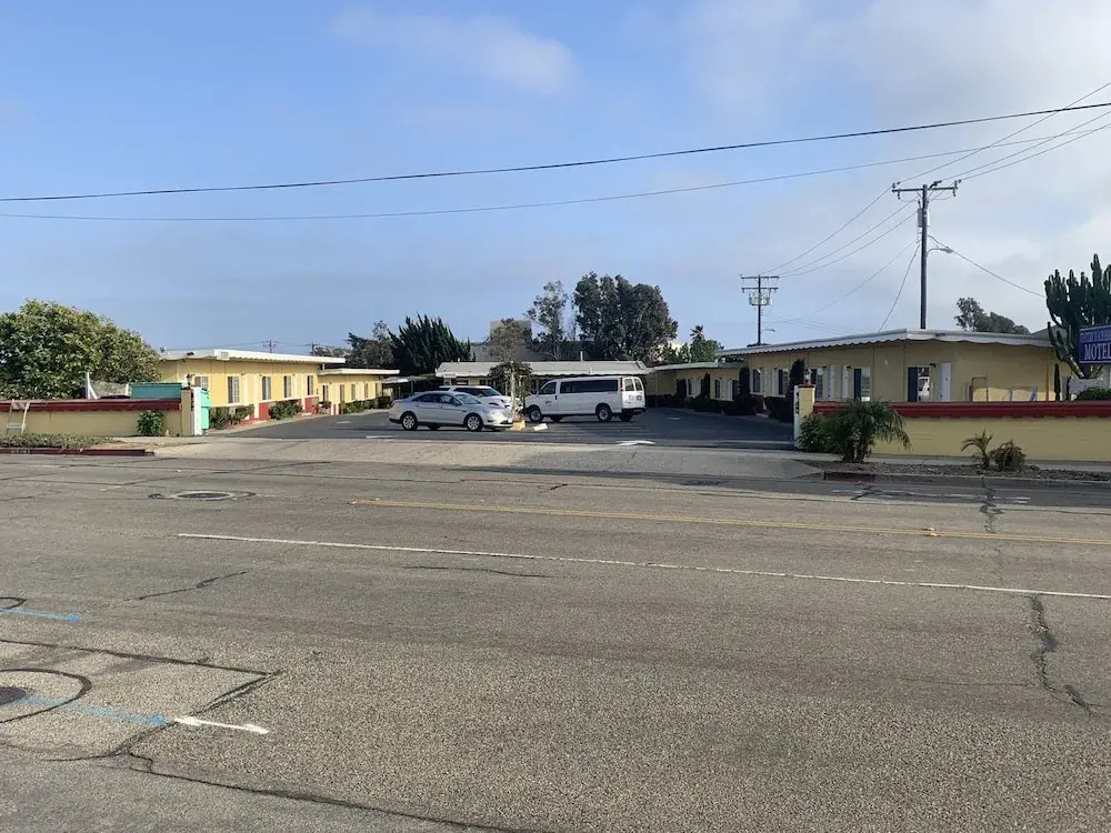 Ventura Beach House Motel