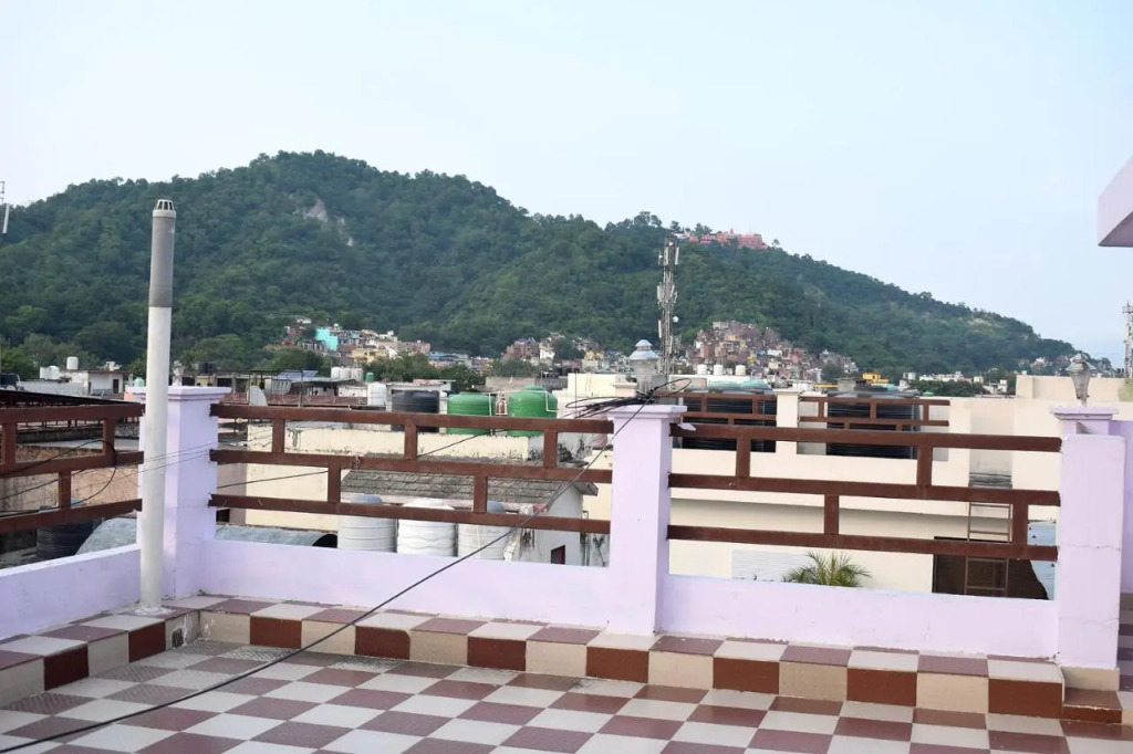 Hotel Thakur Ji