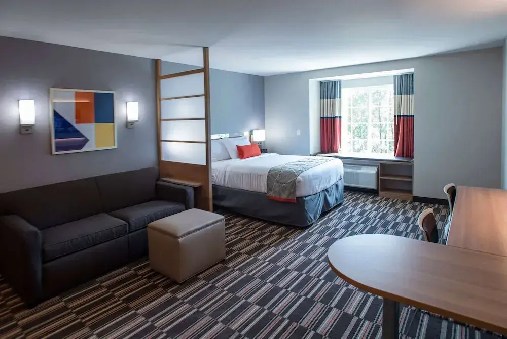 Microtel Inn & Suites by Wyndham Amsterdam NY