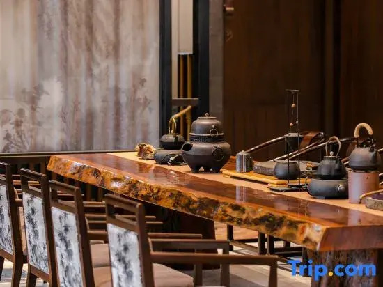 Wuyi Mountain Yueju Holiday Villa