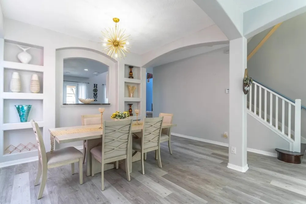 8523 Emerald Island