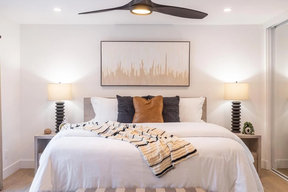 Scottsdale Dreyfus 5 Bedroom Home by RedAwning