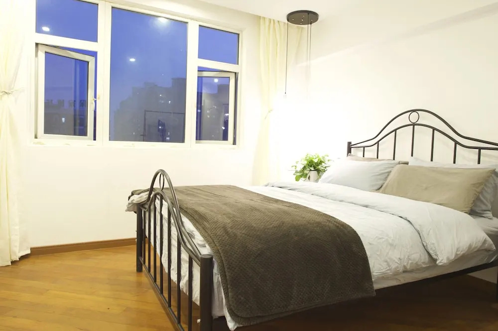 GoNative Downtown Apartment Xuhui