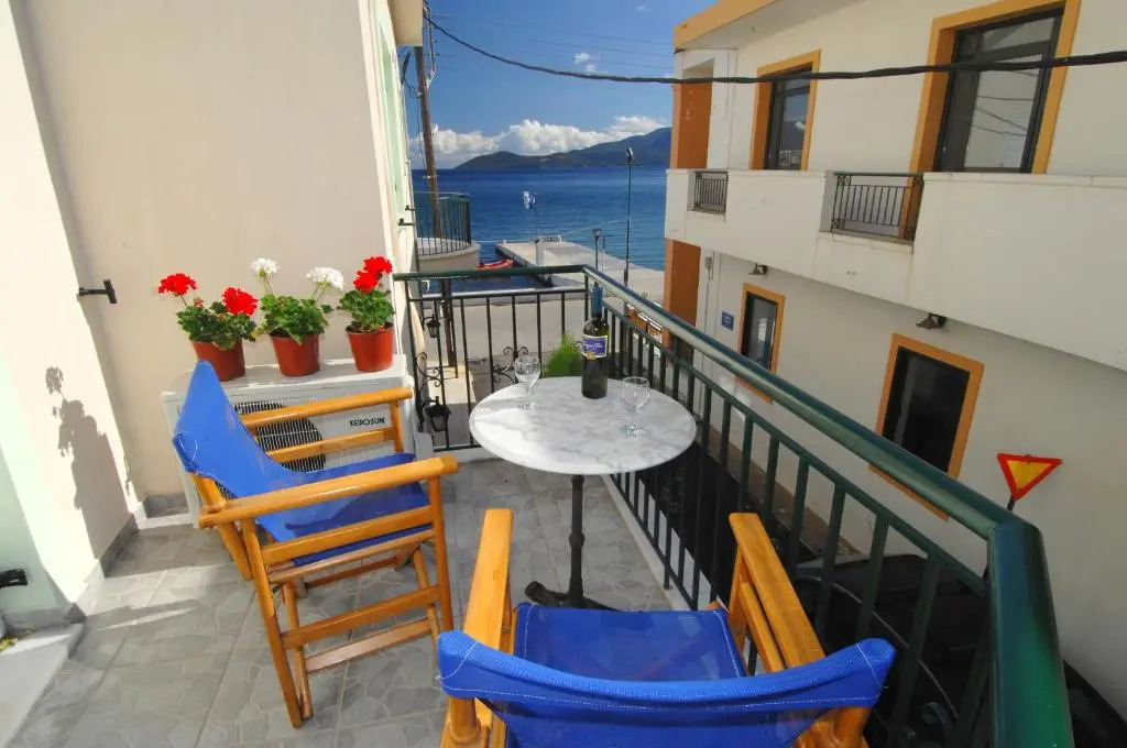 Alexis Studios and Apartments