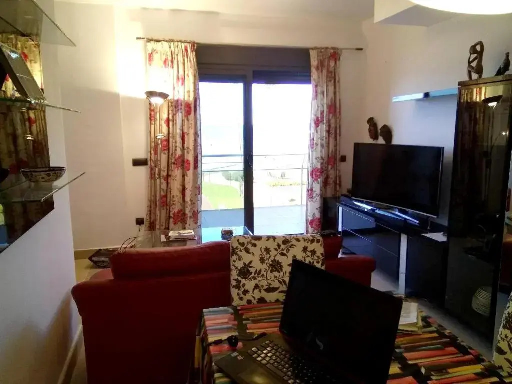 Apartment with 2 bedrooms in Mont roig Bahia with wonderful sea view shared pool enclosed garden 800 m from the beach