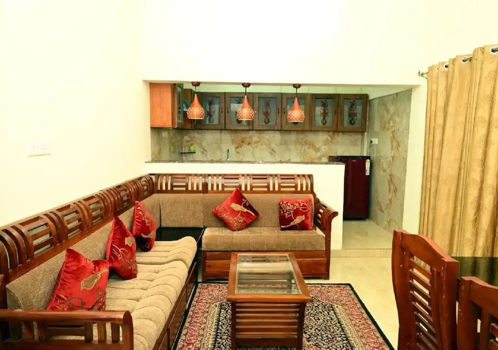 Retreat Villa