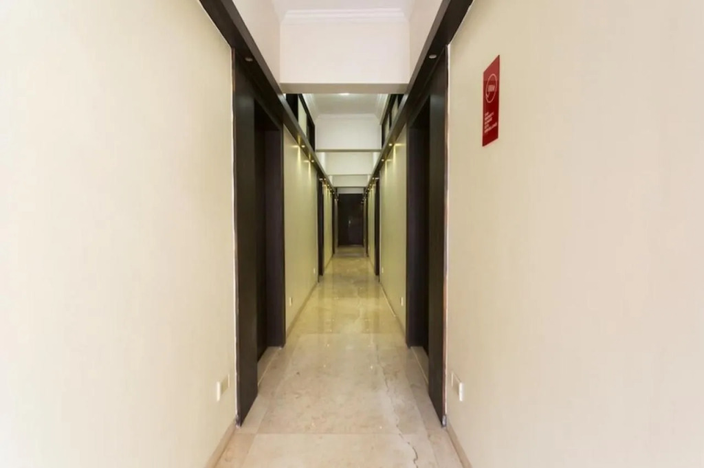Fabhotel Shree Sai Residency