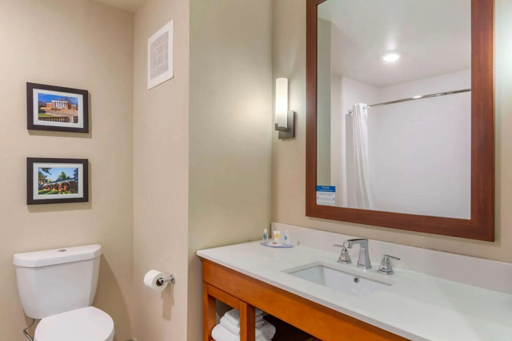 Comfort Inn & Suites Charlottesville Hollymead Town Center