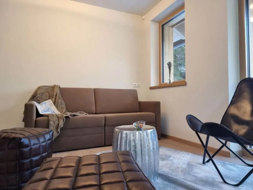 Apartment Top 5 See