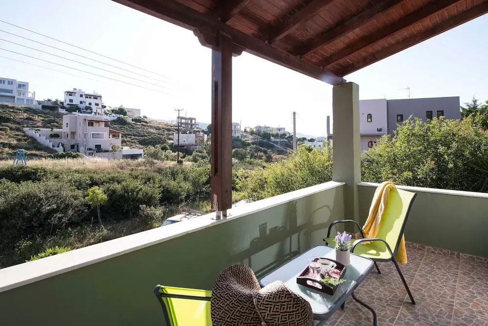 This Wonderful Residence Offers a Great Experience for up to 10 People