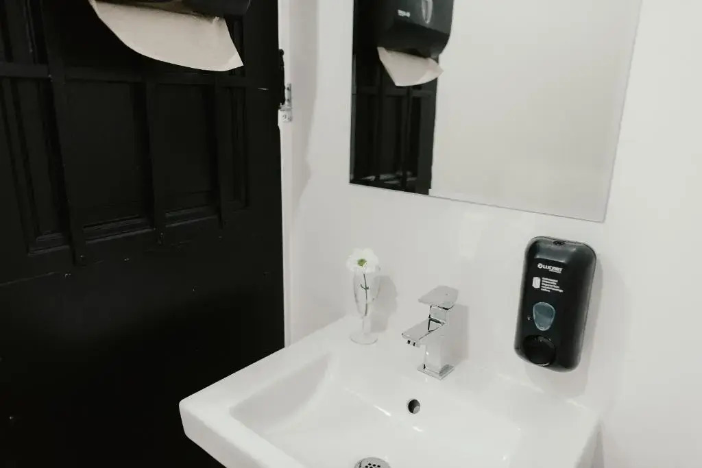 Wake Up Wellness Hostel by goodnite cz