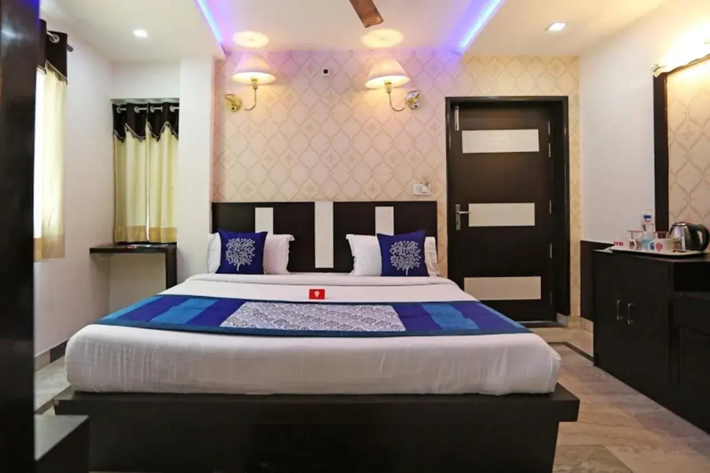 Hotel Laxman Resort by The Golden Taj Group &Hotels