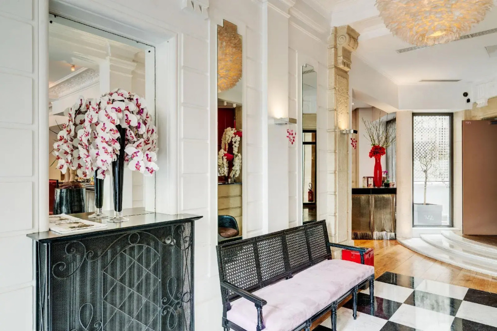 Le 123 Elysees - Astotel