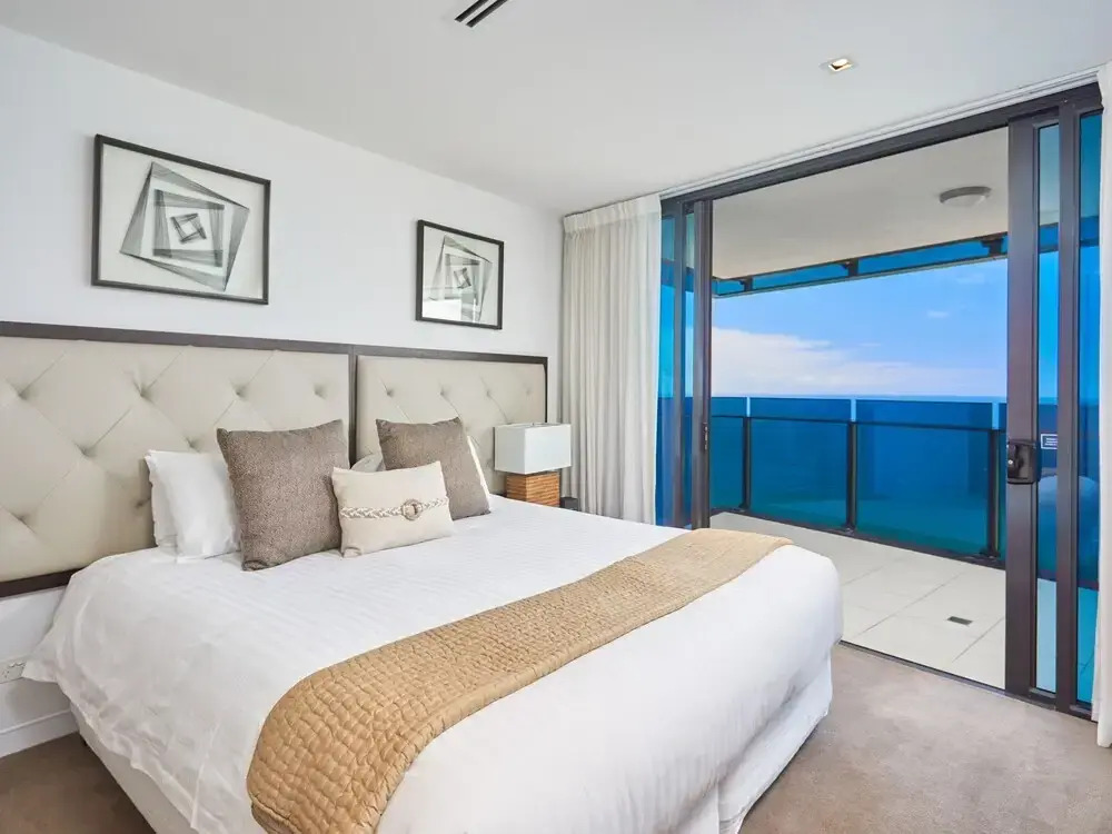 Soul Surfers Paradise - Hosted by Gold Coast Luxury Resorts