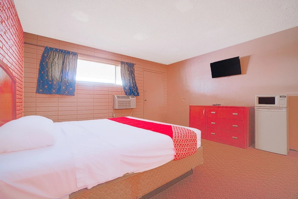 Town & Country Motel Bossier City by OYO
