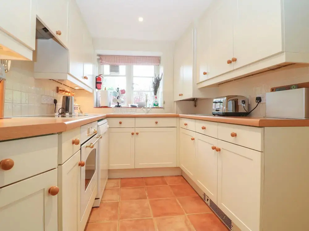 Spring Cottage, CIRENCESTER