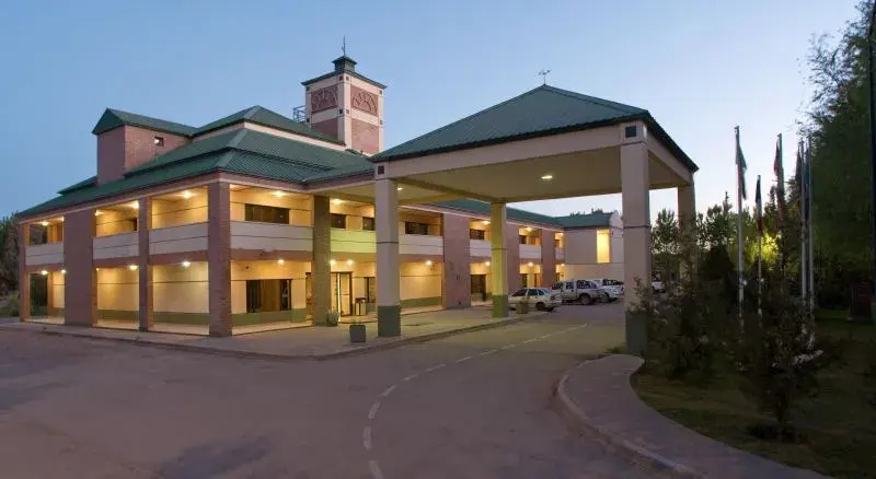Hotel Land Express Rincón de los Sauces