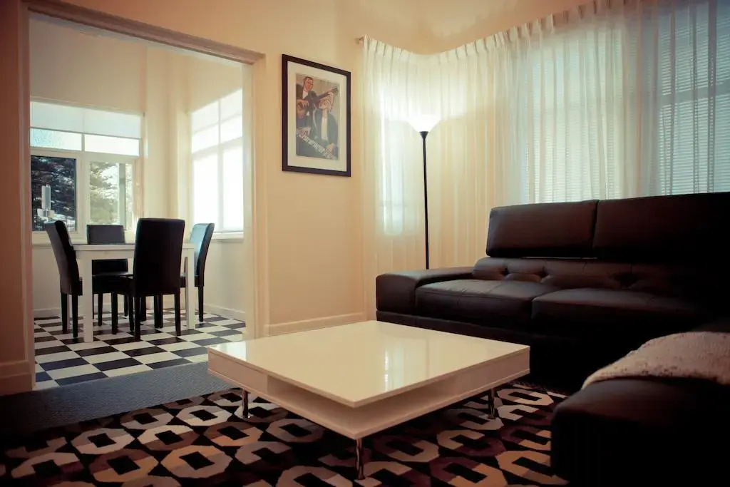 Bayview Apartments Glenelg