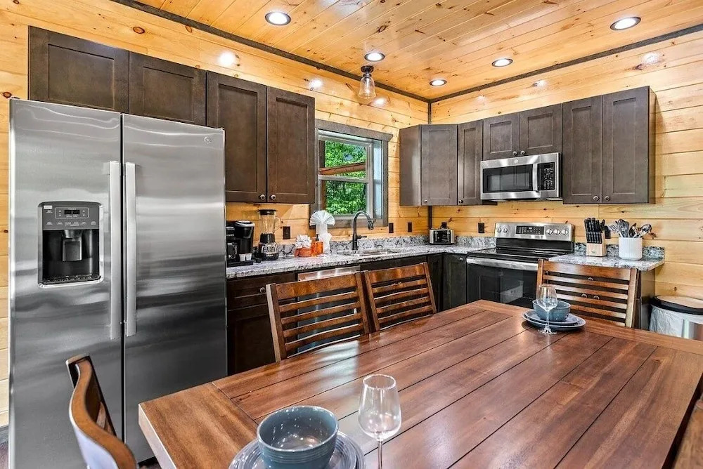 Moonlight Ridge 2 Bedroom Cabin