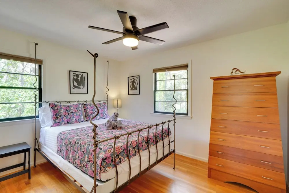 Quiet Downtown Cary Home w/ Screened Porch