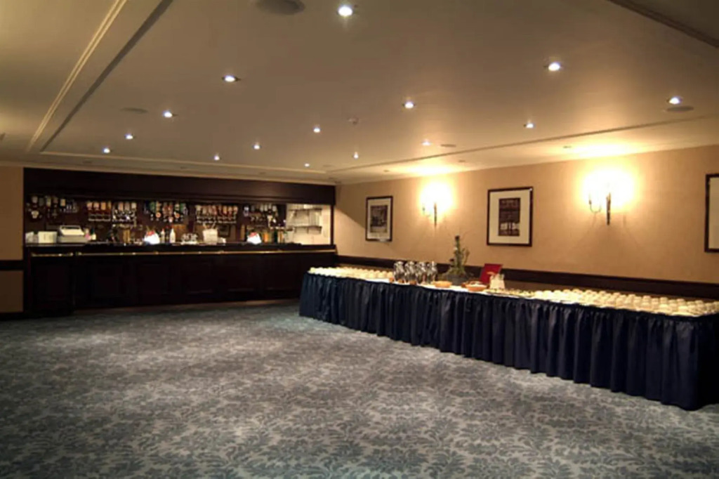 Salutation Hotel