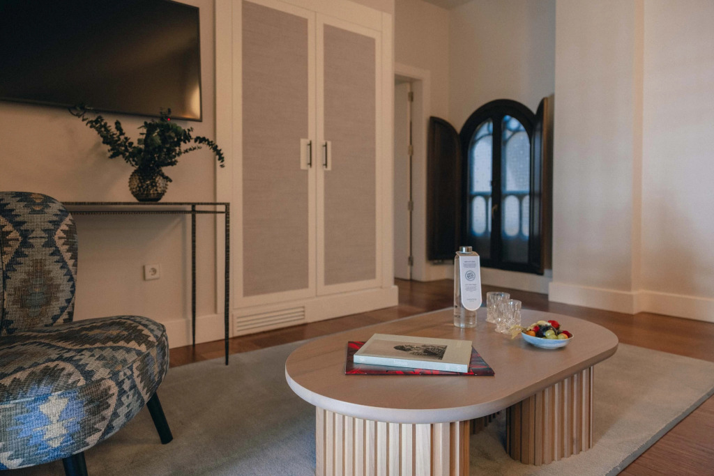 Hospes Palacio de los Patos, a Member of Design Hotels