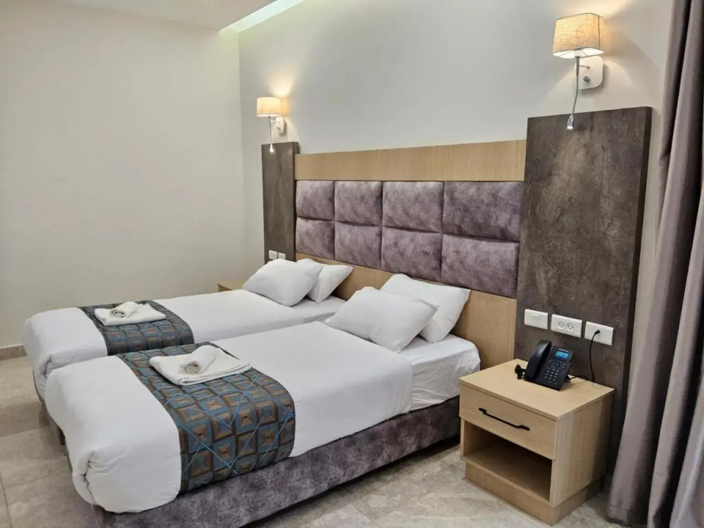 Angel Hotel