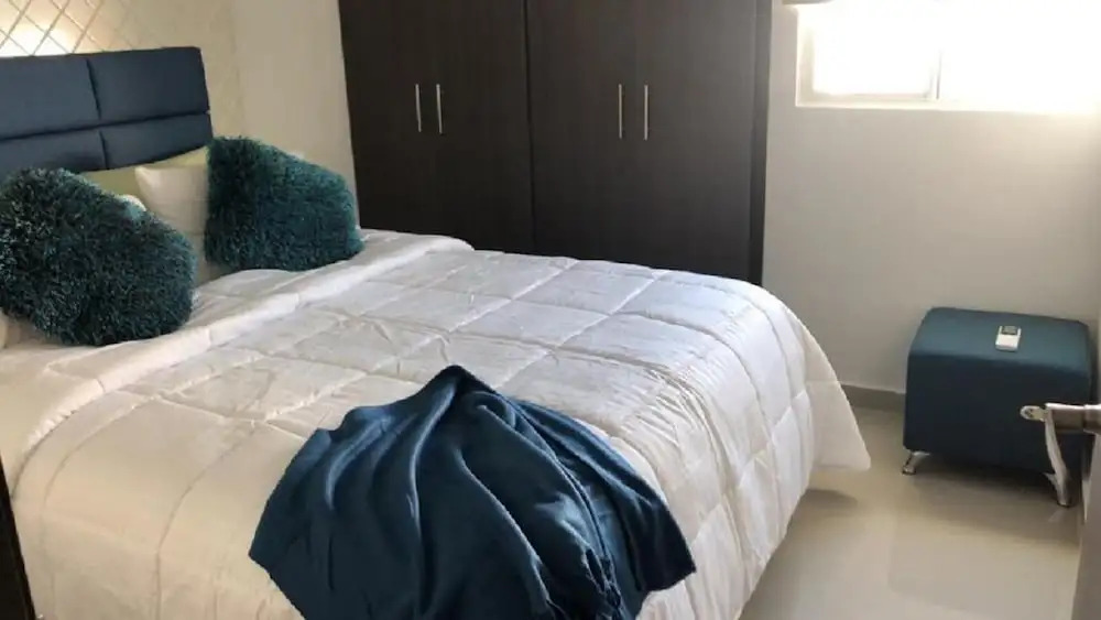 Tivoli 3 Bedroom Apartment, Near Buenavista.