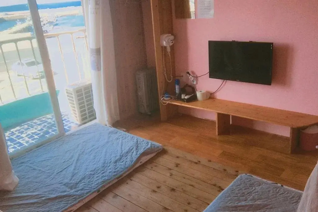 Alangga House - Hostel