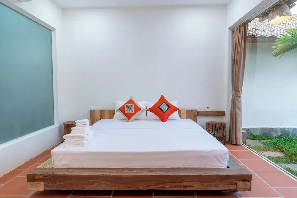 Anans Home Ha Giang - Tours & Motorbike Rental