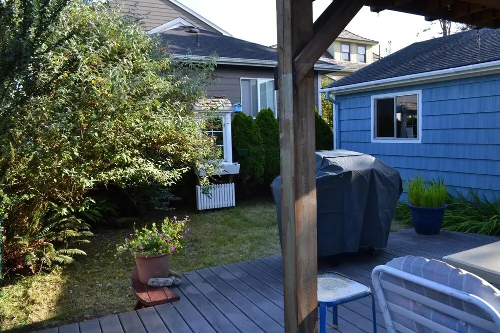 403 9th Ave