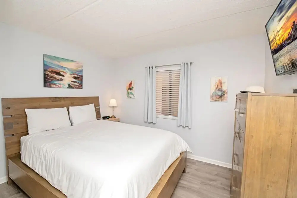 4205 Courtyard Villa 2nd Fl N