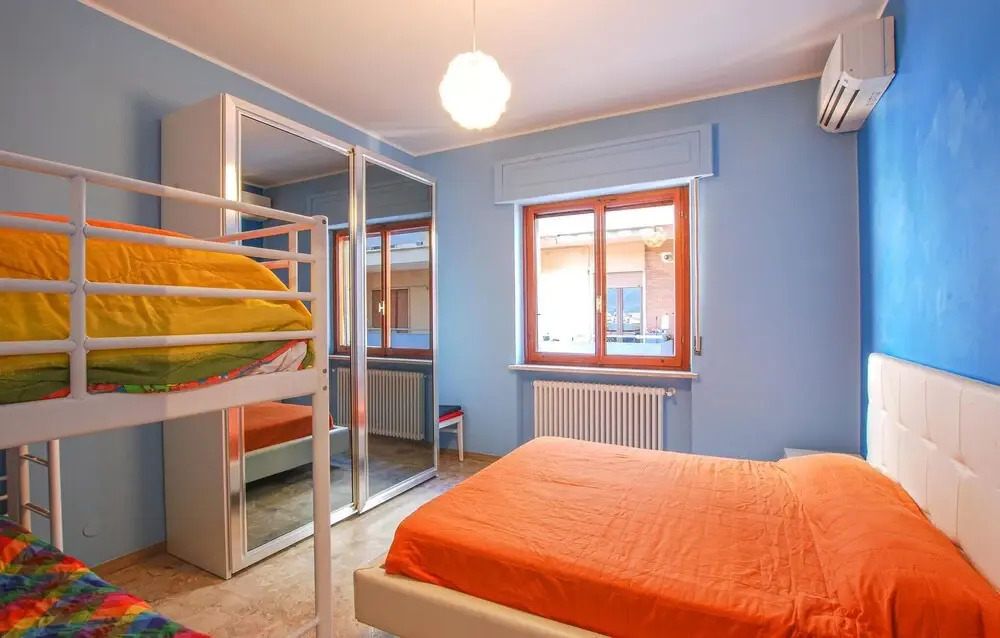 Beautiful Apartment in Grottammare With 1 Bedrooms