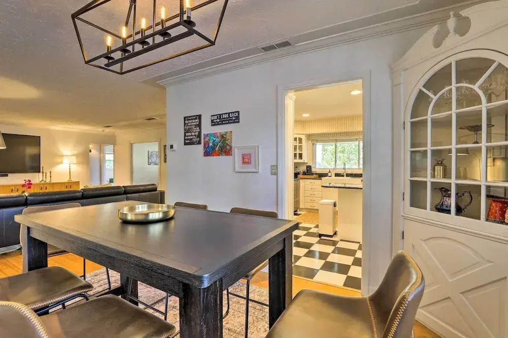 Sarasota Vacation Rental w/ Pool & Game Room