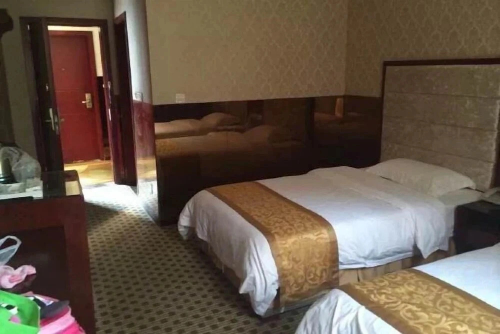 Jinzhi Hotel