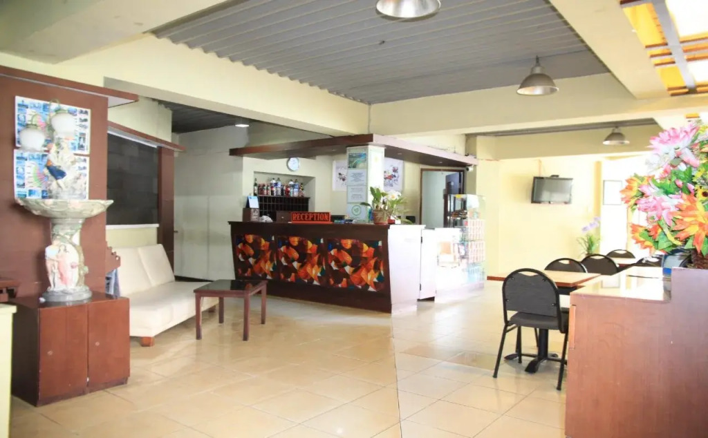 Pandu Lakeside Hotel Parapat