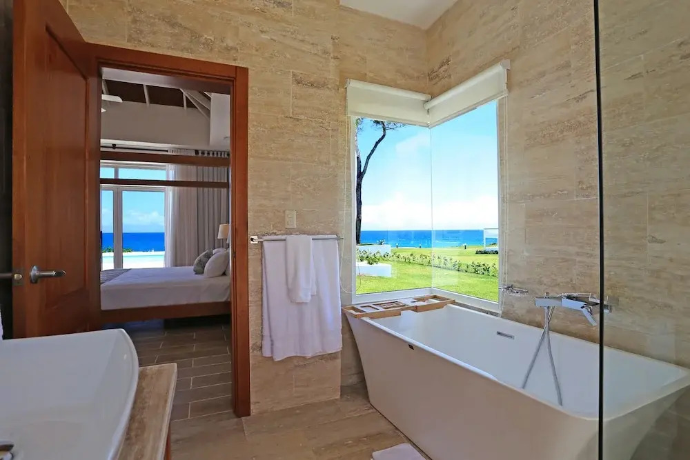 Ocean Front Villa Deluxe 4 Bedroom