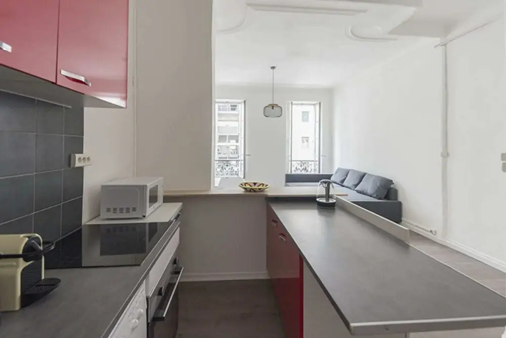 Superb bright and spacious apt in Marseille