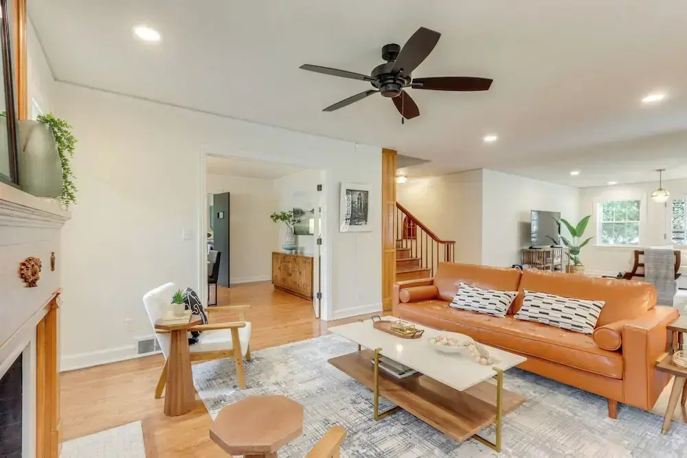 Fayetteville Home ~ 2 Blocks to Dickson Street!