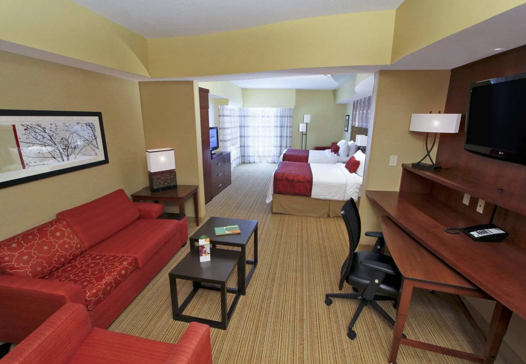 Courtyard by Marriott Raleigh North