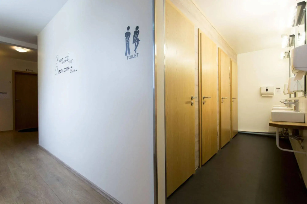 Aska Hostel