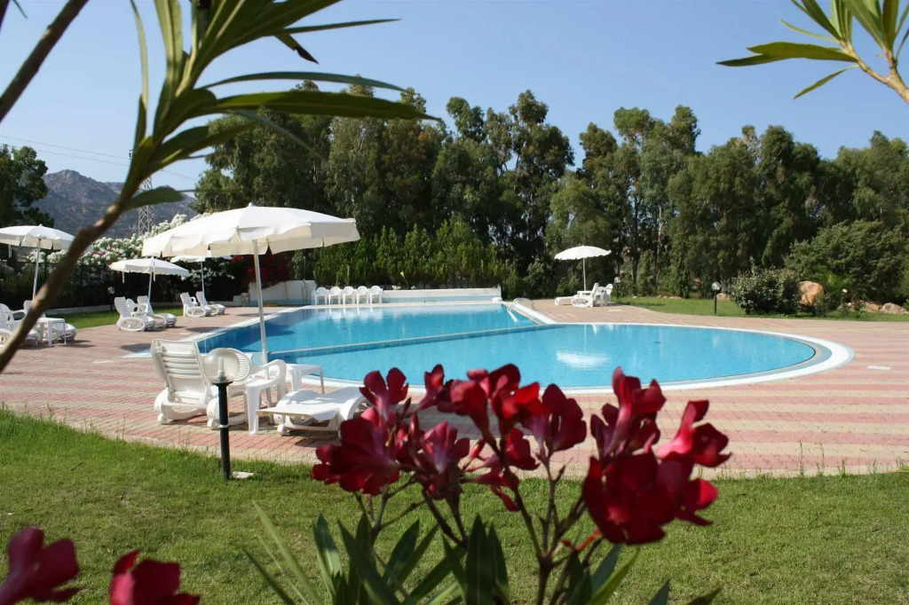Hotel Biderrosa