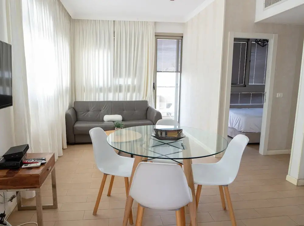 Amazing Apartment Near the Beach