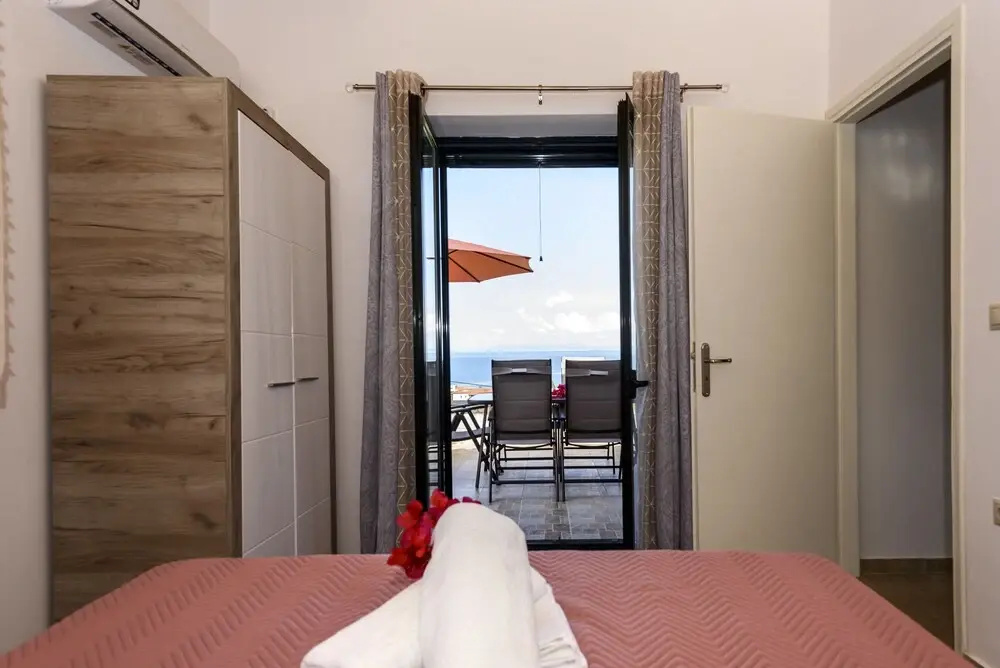 Manis Best Kept Secret - Seaview Villa Lida