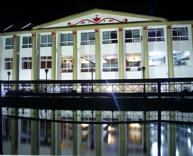 Shahee Resorts