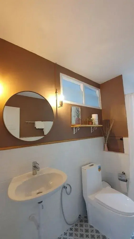 Karon Thira Guesthouse
