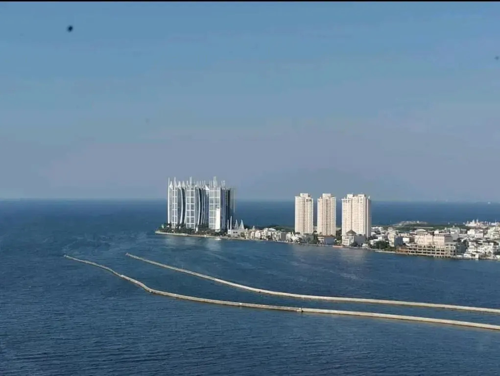 Beautiful Sea view 2BR Strong WiFi Connected to the mall (32)