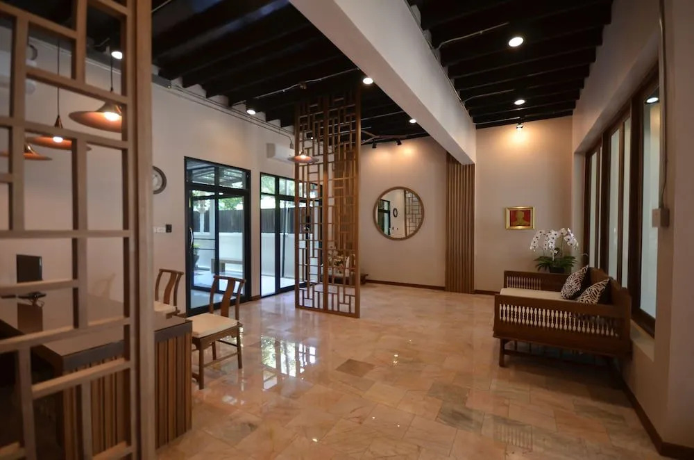 Sakorn Residence and Hotel