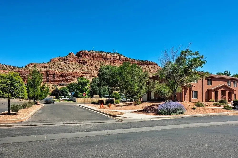 Kanab Condo w/ Pool & AC < 1 Mi to Attractions!