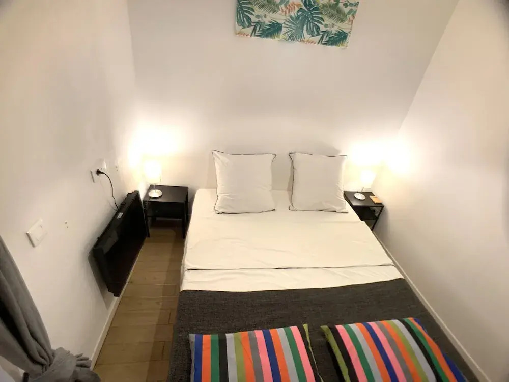 HomePlaceStay Saint Sauveur Parking Free